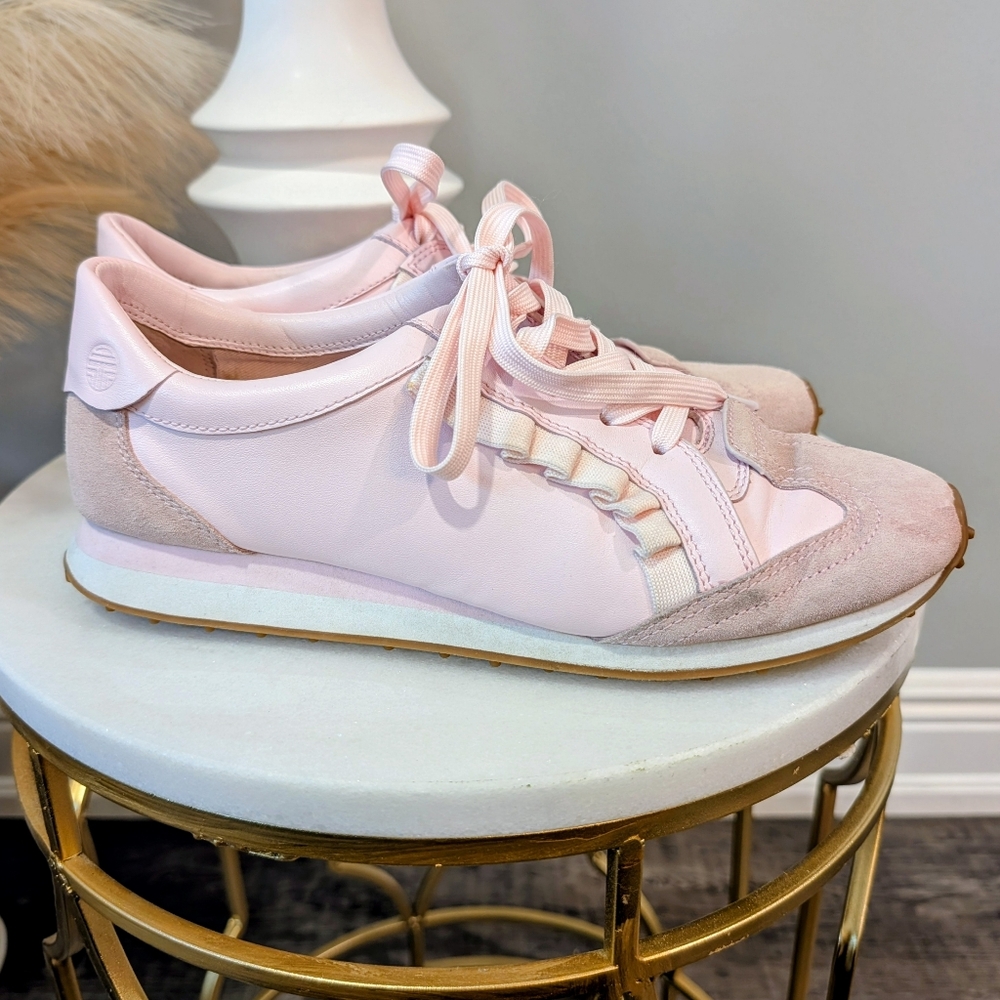 Tory Burch Sport Golf Light Pink and Shoes. Sz 9.5 - Picture 4 of 10